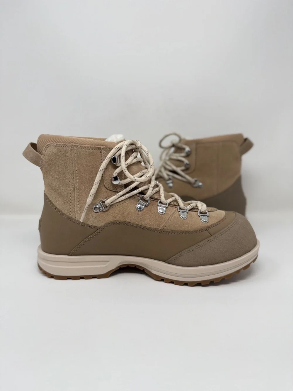 UGG women brecken